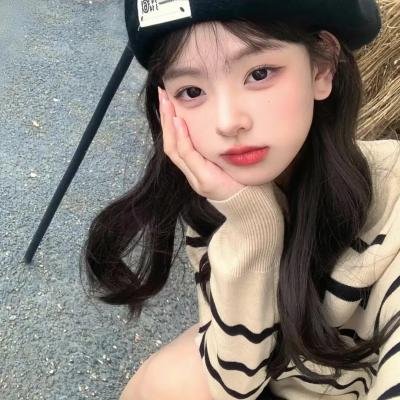 女人在家